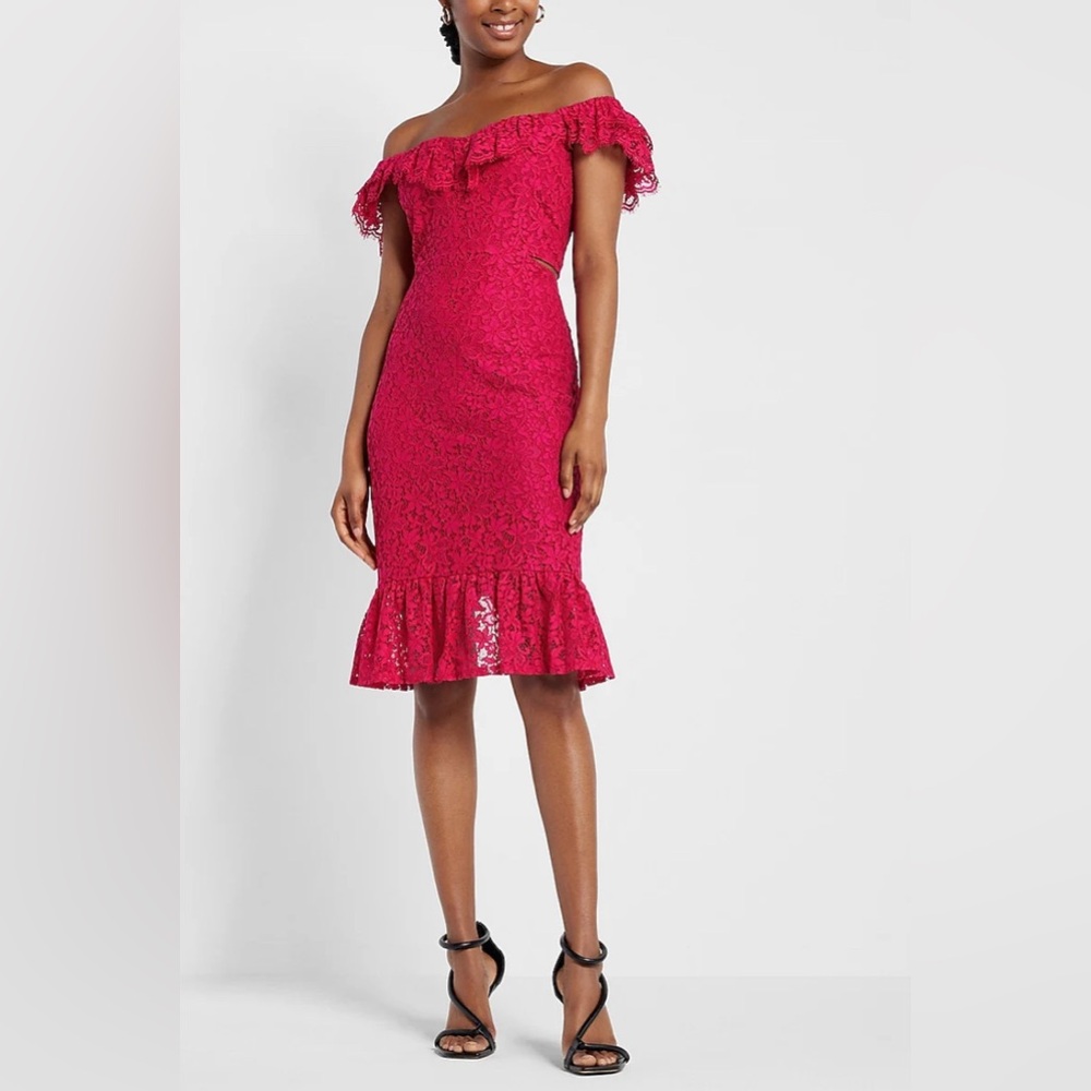 Express NWT lace cut out dress size small.